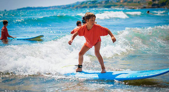 Lezione surf bambini a banzai